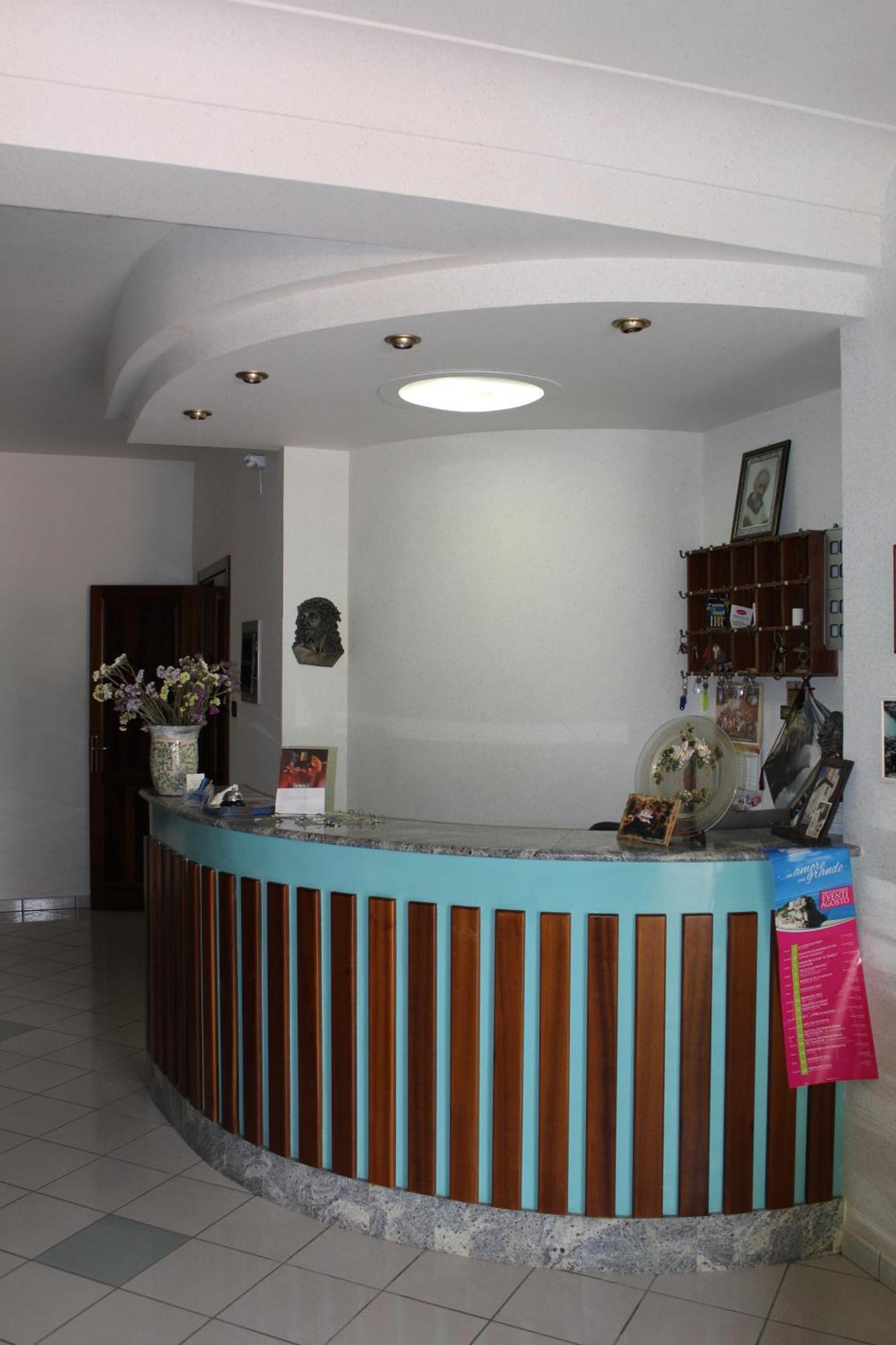 Hotel Royal