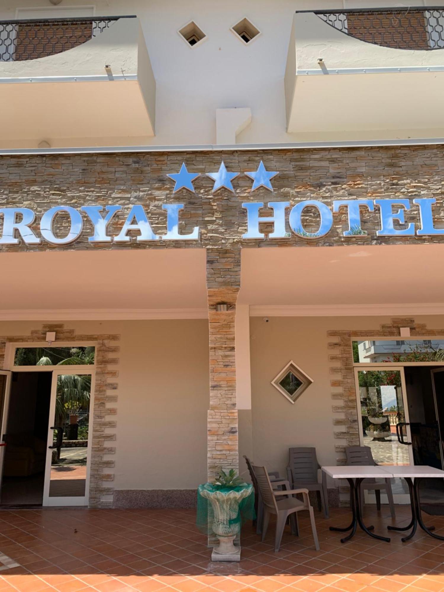 Royal Hotel